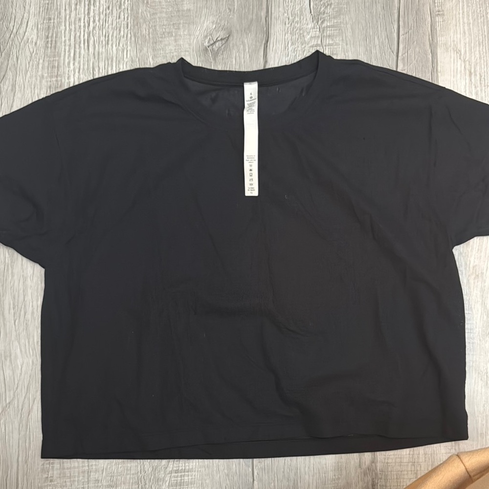 Lululemon Athletica Black Boxy Crop T-Shirt